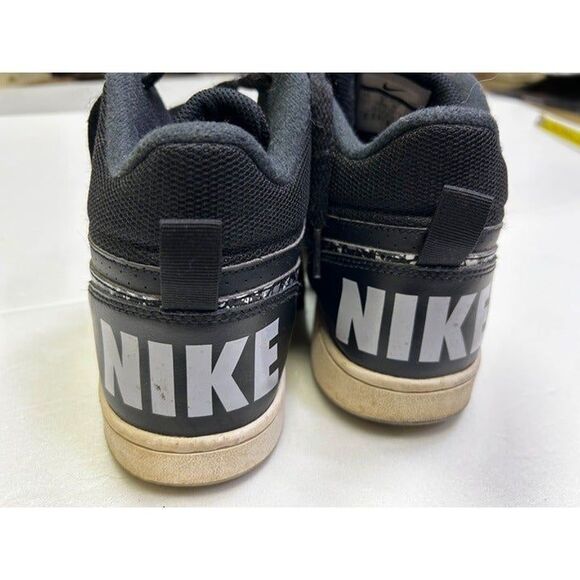 Nike Air Force black high tops with a pebbled looking swoosh  Size 7Y - Picture 9 of 9